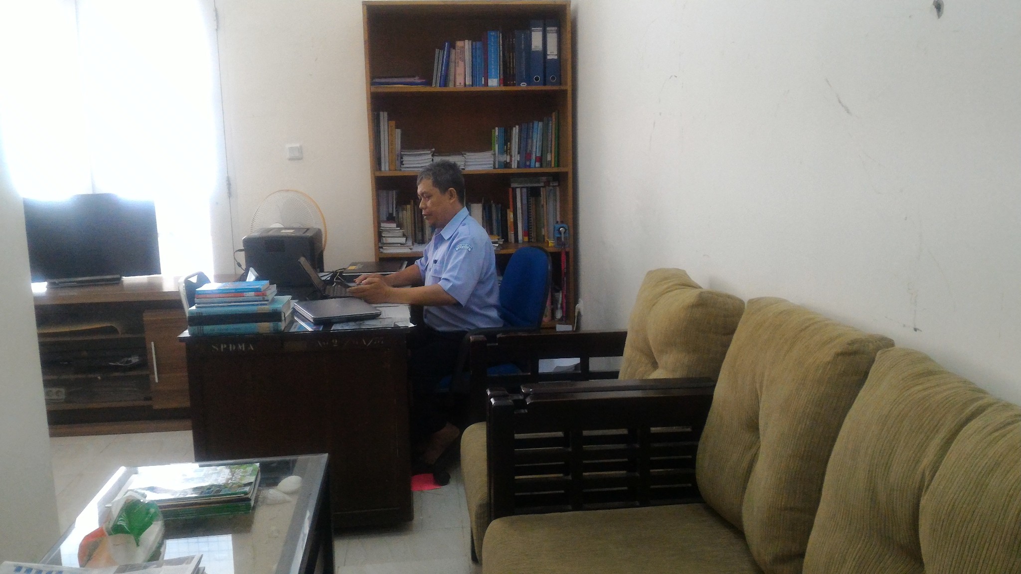 Ruang PJ Perpustakaan